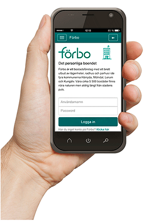 En hand håller upp en smartphone som visar Förbo-appen